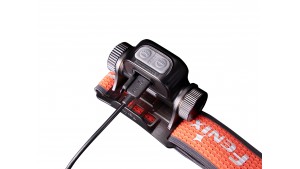 Fenix HM65R-T V2.0 - Lanternă frontală - 1600 Lumeni - 170 Metri - Dark Purple